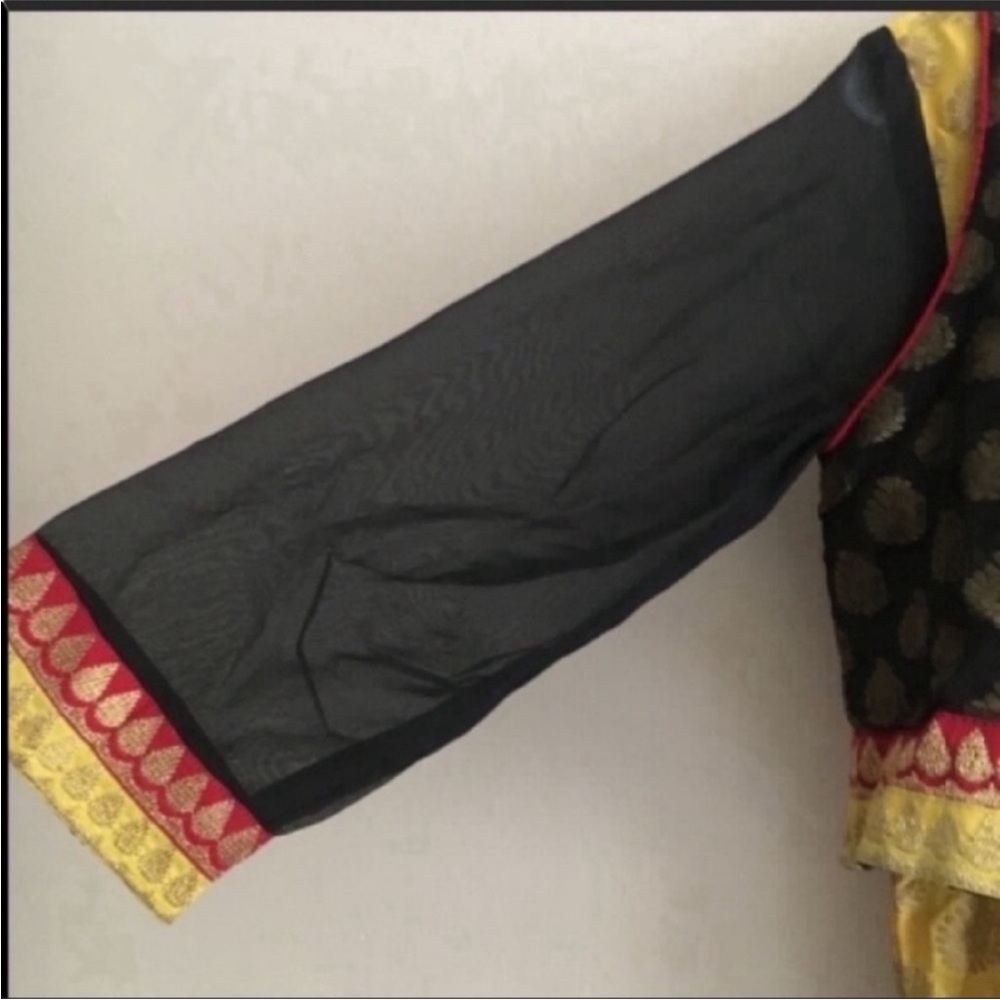 Kashish Yellow Churidar Kurta with koti Vest Small Punjabi Bollywood Indian - Picture 8 of 15